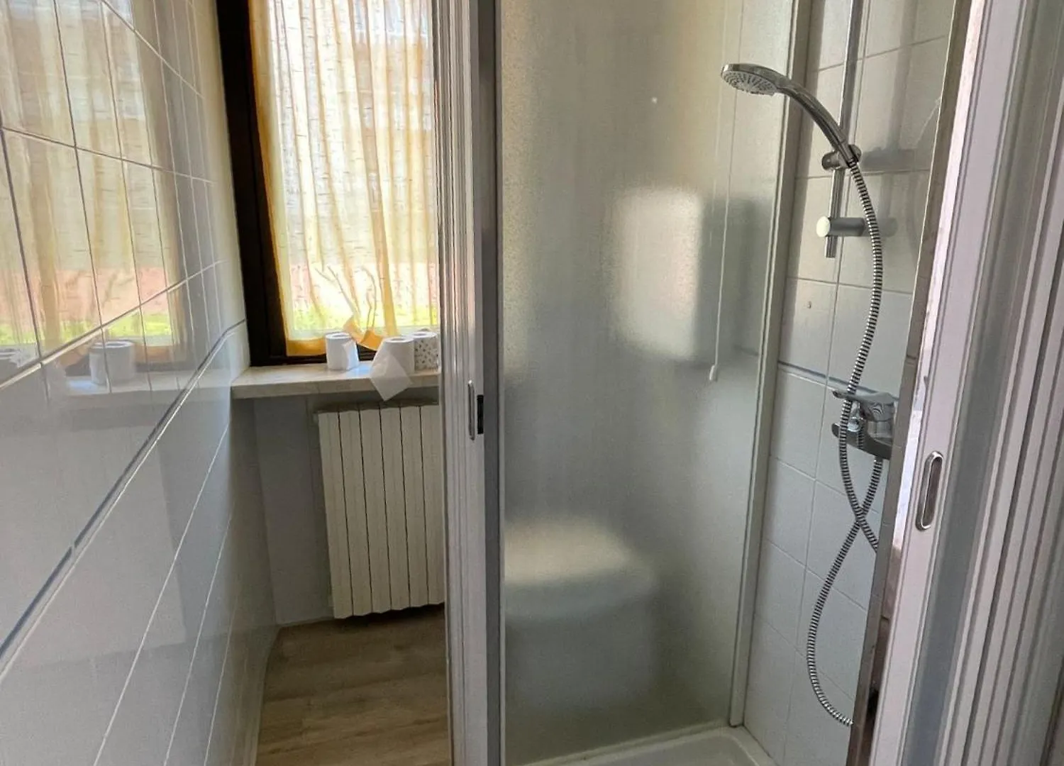 Onda Hotell Lake Garda  Torri Del Benaco