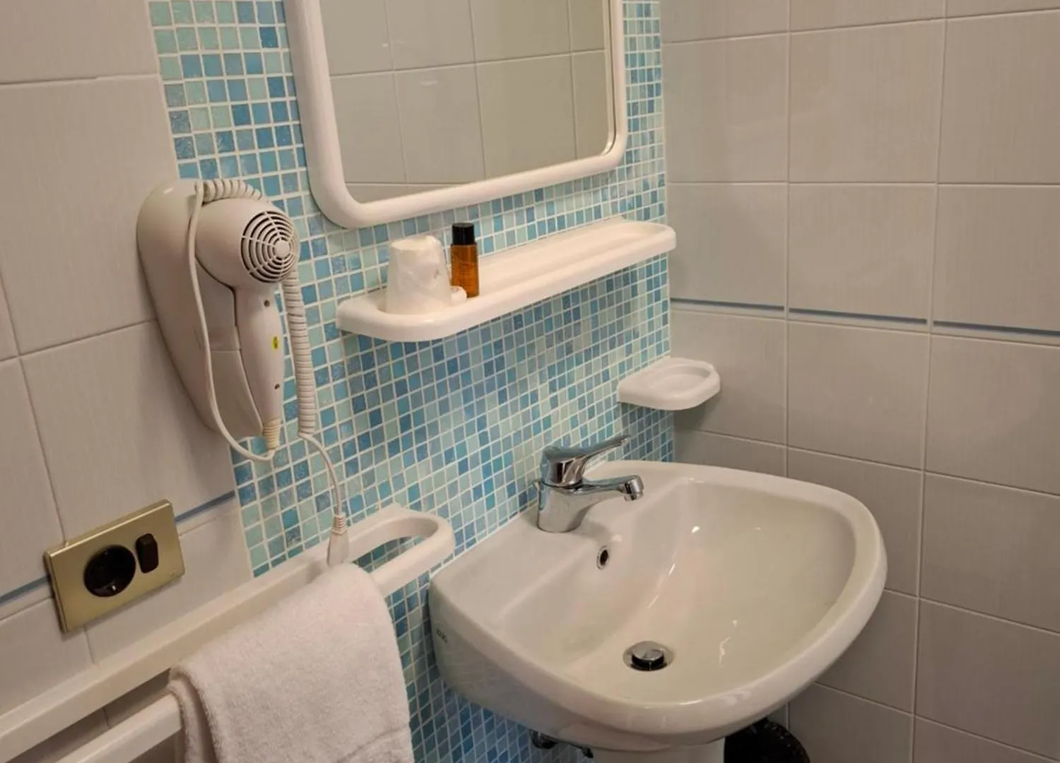 **  Onda Hotell Lake Garda Italien