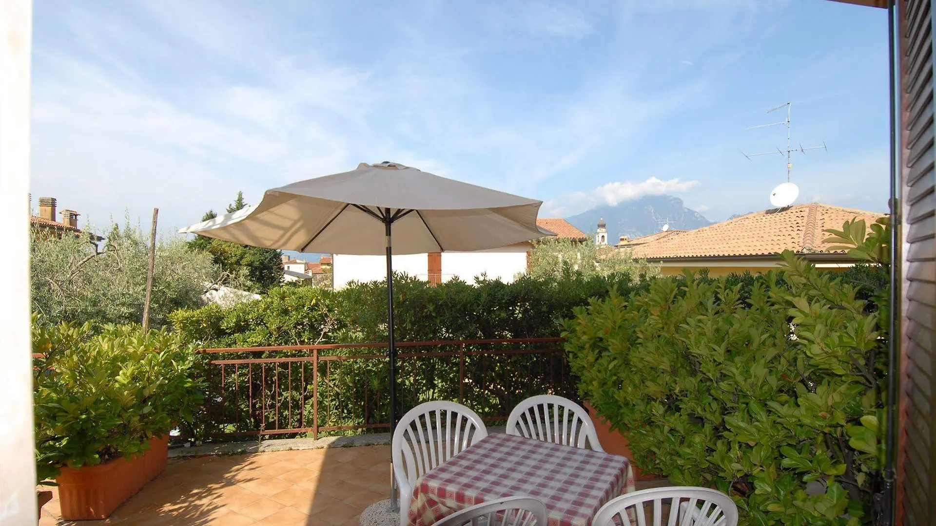Onda Hotel Lake Garda Torri Del Benaco