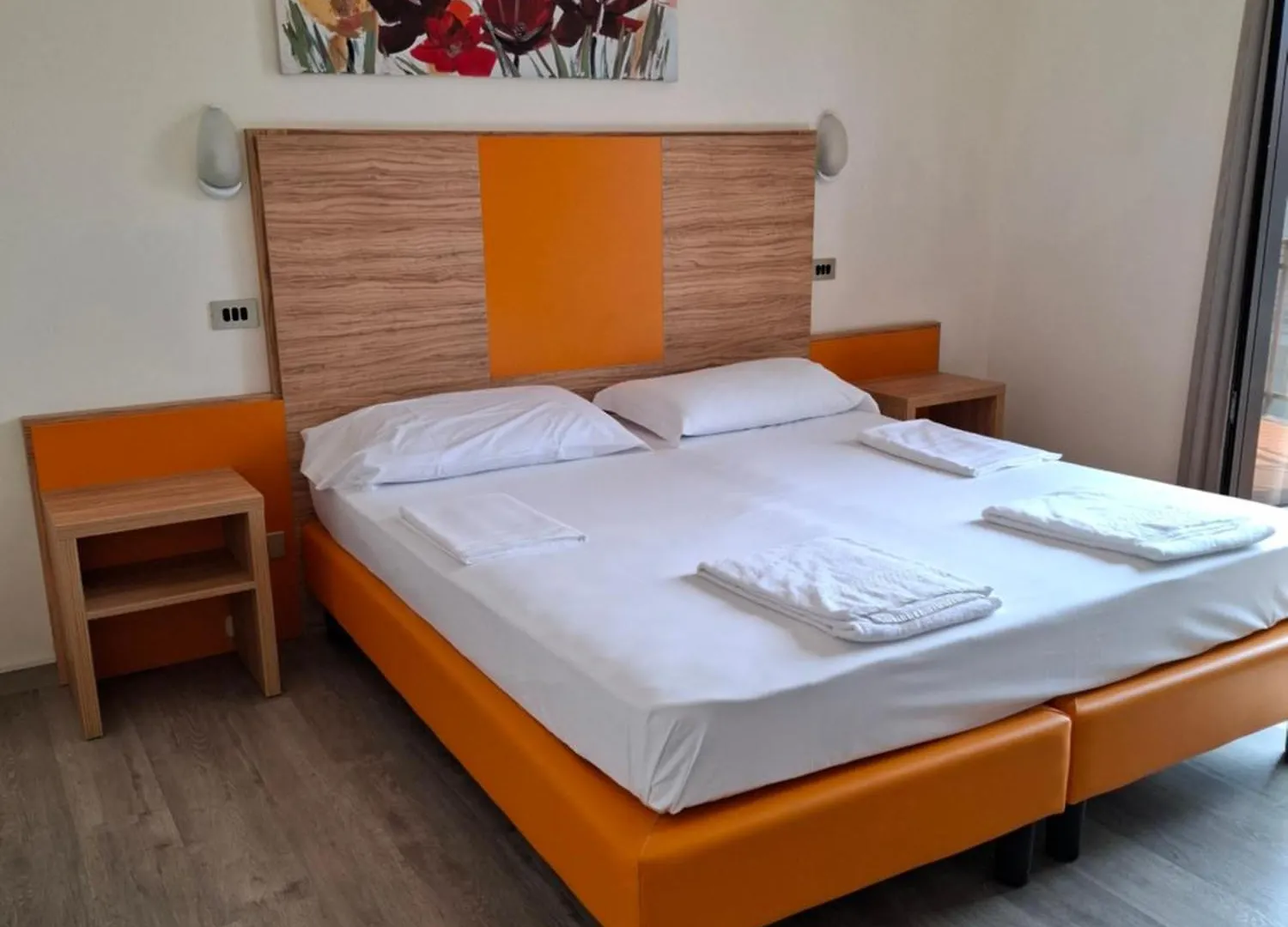 Hotel Garni Onda Torri Del Benaco