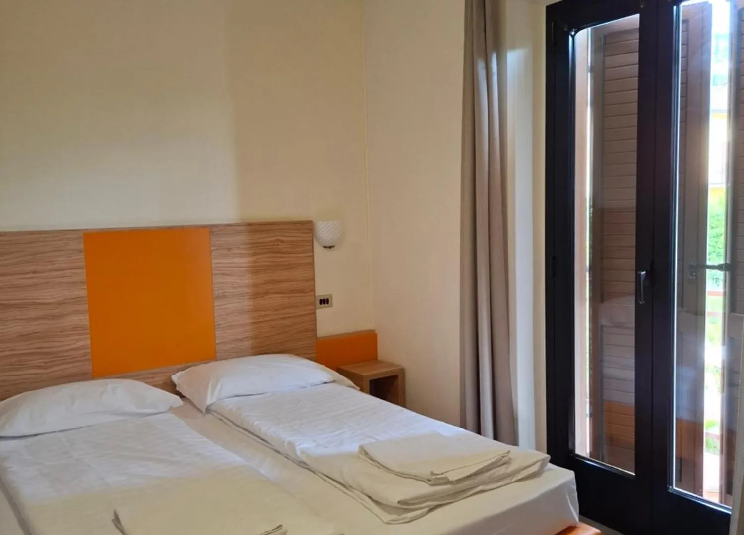 Hotel Garni Onda Torri Del Benaco