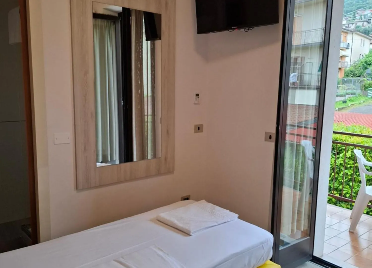 Hotel Garni Onda Torri Del Benaco